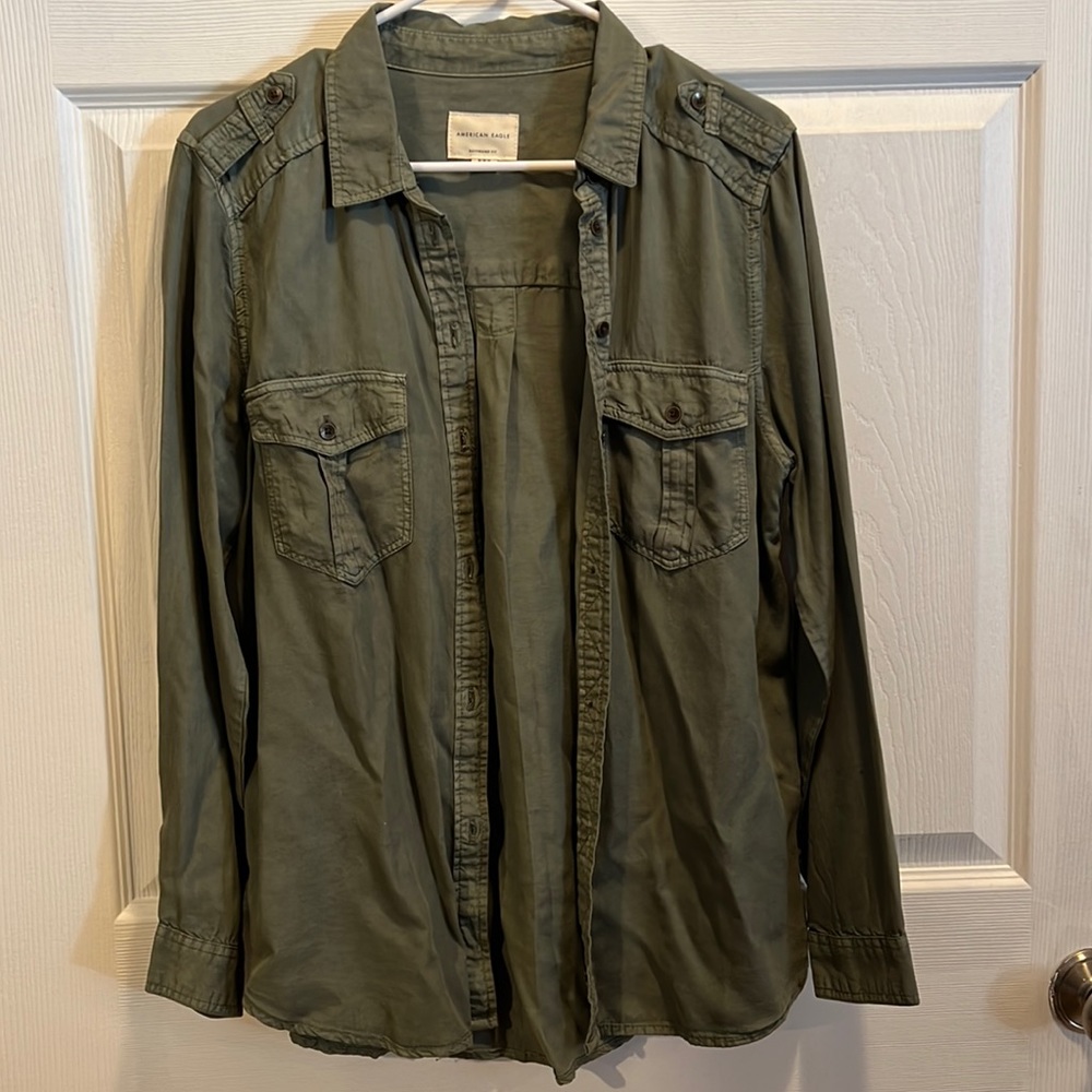 Long sleeve button up